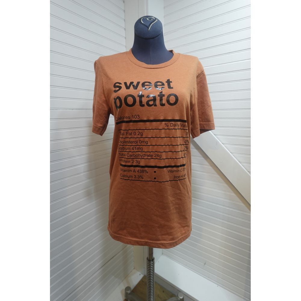 Sweet Potato Costume Funny Food‎ Nutrition facts t-shirt Women's small UNISEX